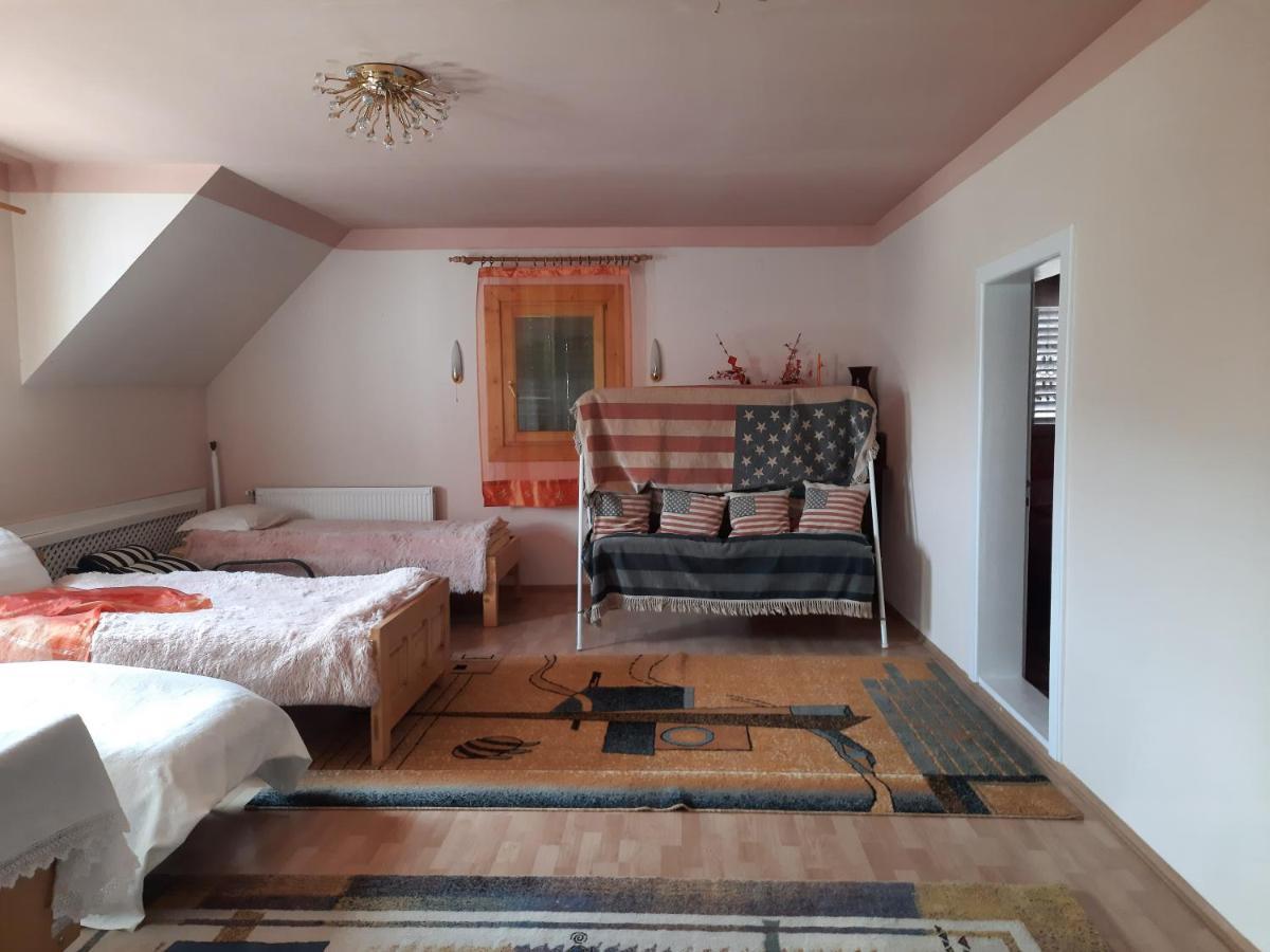 Antal Apartmans Lunca De Sus Kulcsoshaz Gyimesfelsolok Екстериор снимка